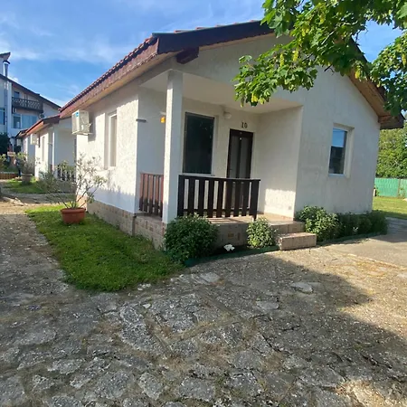 Gloria Houses-free Parking 3*